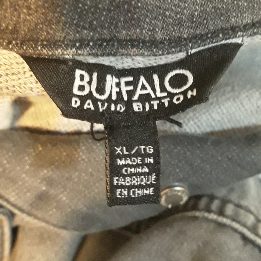 Buffalo Jacket - Picture 5 of 6